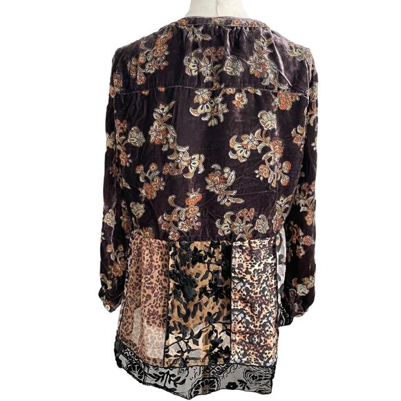 John Mark Boho Velvet Top Womens M Crushed Burnout Shirt Embroidered Dark Grunge - Picture 3 of 16